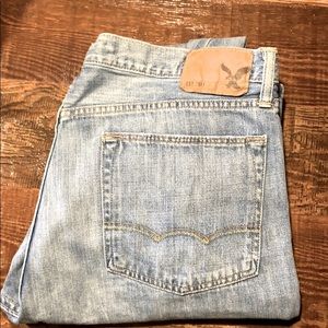 Men’s American Eagle Relaxed Straight Fit Jeans